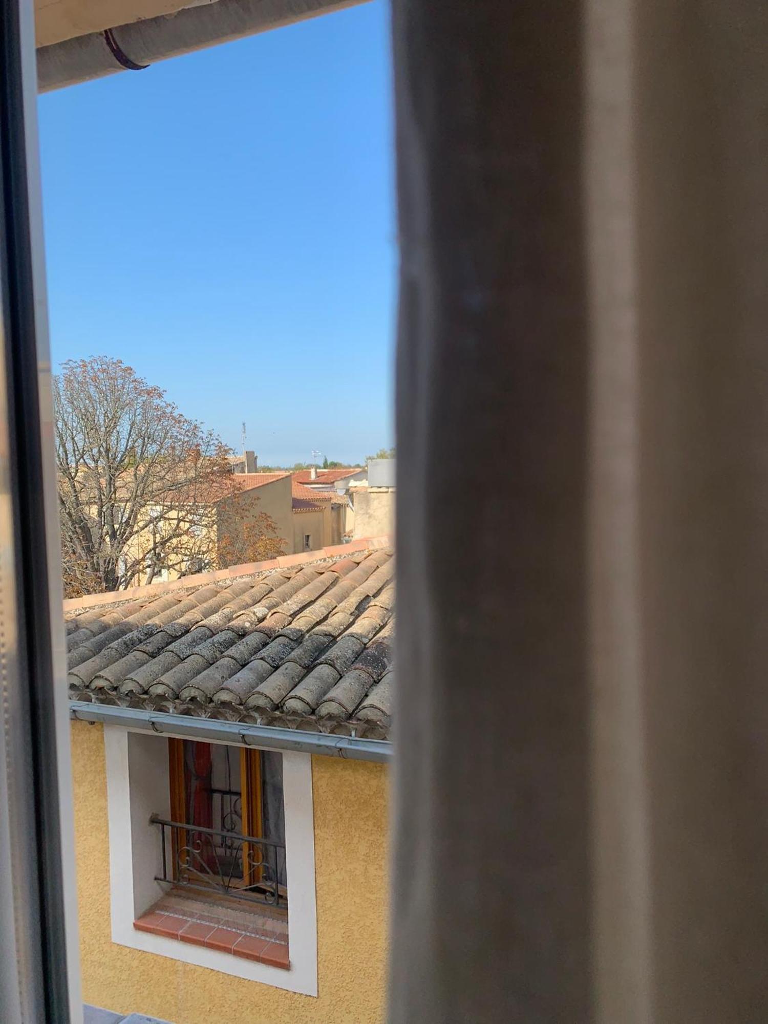 Le 40 Apartamento LʼIsle-sur-la-Sorgue Exterior foto